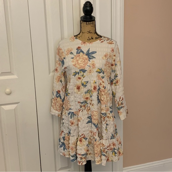 Zara Dresses & Skirts - Zara Floral Patterned Long Sleeve Dress Size Medium
